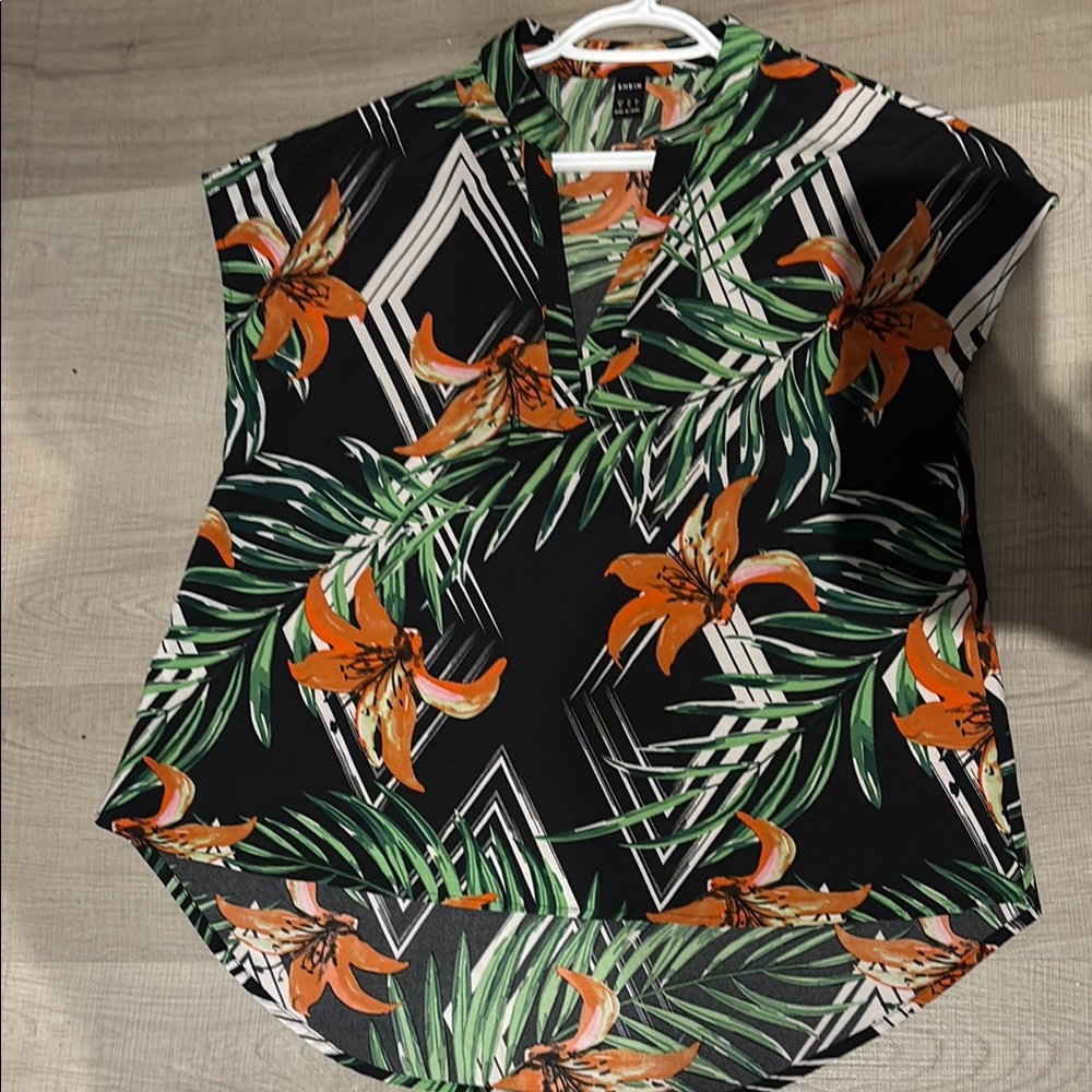 SHEIN Green and Orange Graphic Sleeveless Blouse